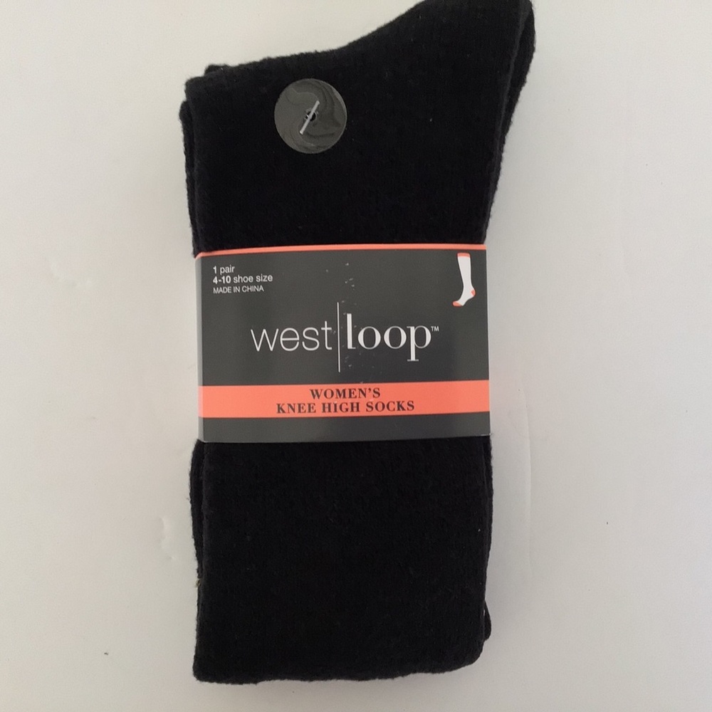 WEST LOOP BLACK COZY KNEE HIGH SOCKS NWT
